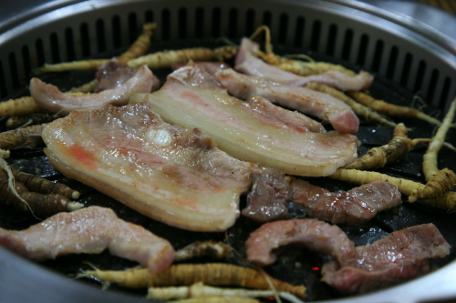 지례식육식당
